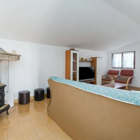 Apartment Lili-with Paddling Pool